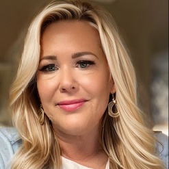 Shari Short M.A. LMFT Owner/Supervisor *NOT TAKING NEW CLIENTS